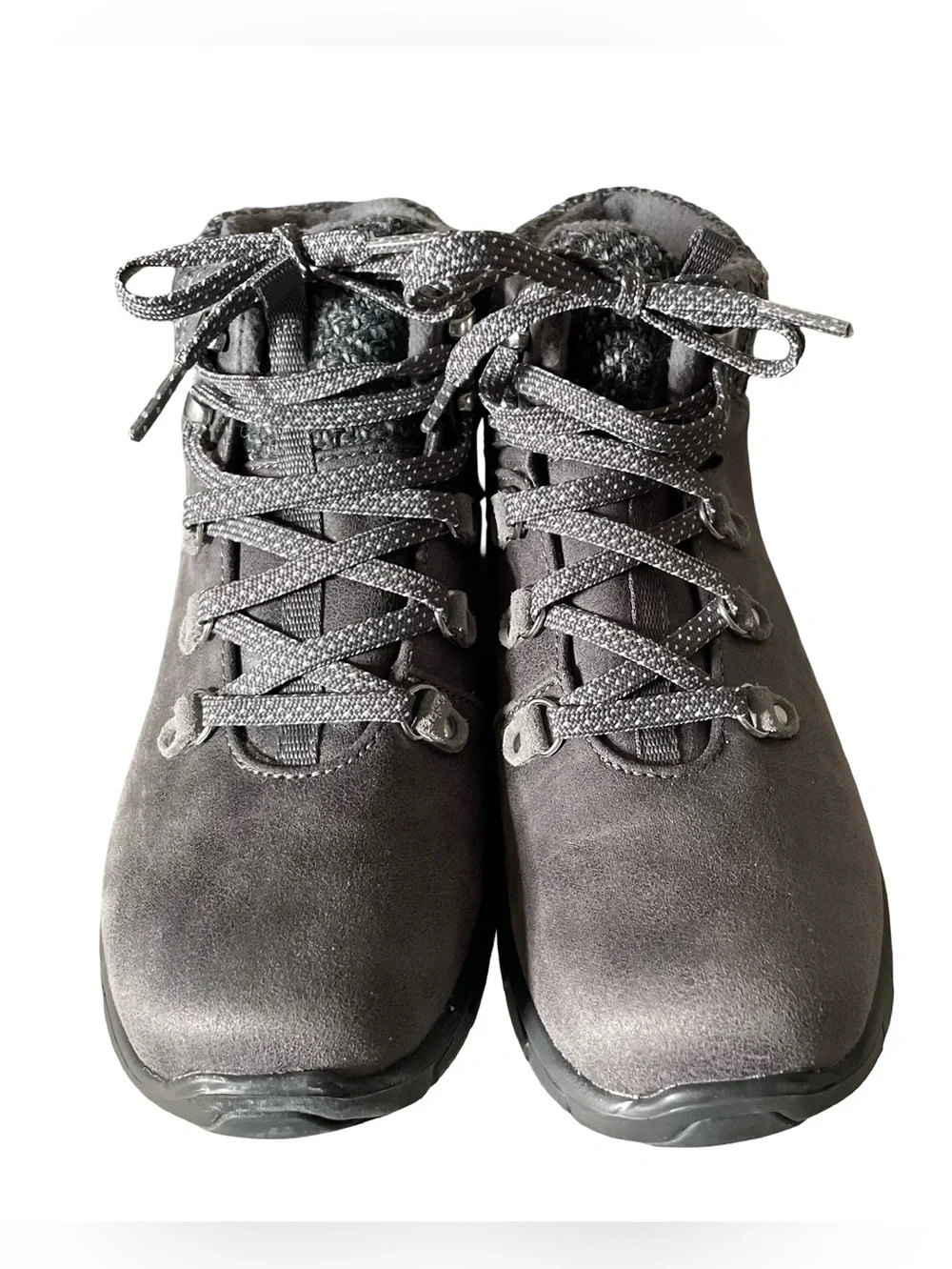 Skechers Women's Gray Suede Lace-Up Winter Ankle Boots Size 7.5